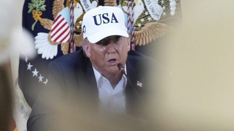 Trump unveils 30 percent tariff for EU, Mexico