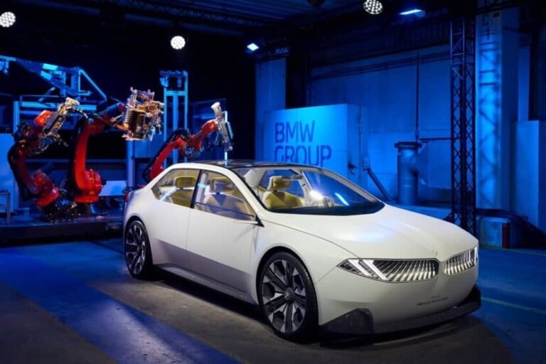 Why the Neue Klasse Started as a Sedan, Not an SUV: BMW’s Bold Design Move Explained