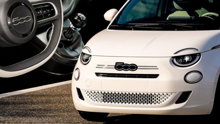 Fiat’s Gas Comeback Brings A Manual Transmission To A Car Once Meant To Be EV Only