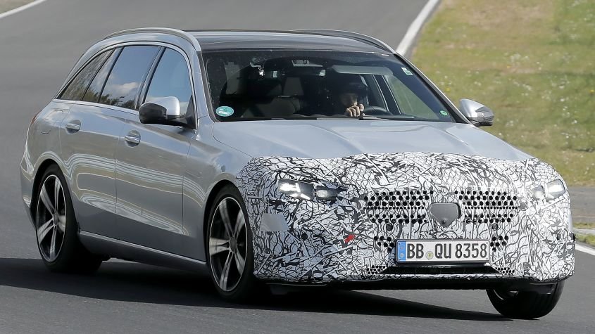 2025 Mercedes C-Class spy shots - pictures
