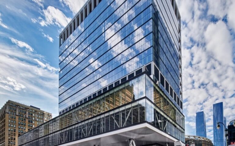 Manhattan Office Leasing Scores Best H1 Performance Since Before Pandemic