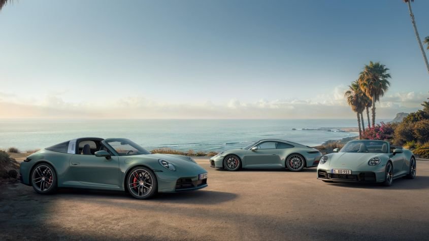 Updated Porsche 911 Carrera 4S arrives in coupe, convertible and Targa form