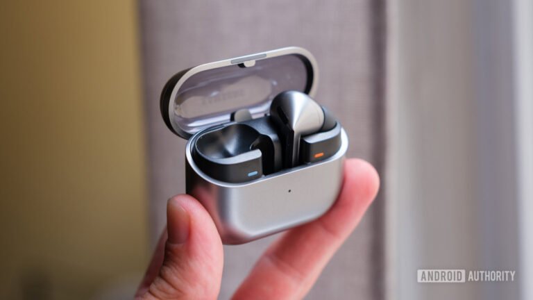Score the all-time best price on Galaxy Buds 3 Pro with innovative translation feature