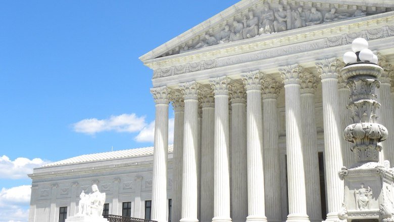 Supreme Court Lets Trump Proceed With Mass Firings