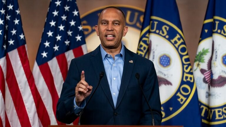 Democratic leaders condemn Florida Republican's 'Islamaphobic' attack on Omar
