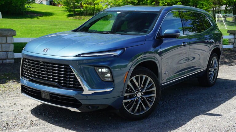 2025 Buick Enclave Avenir Might Be The Greatest College Graduation Pickup Car Ever