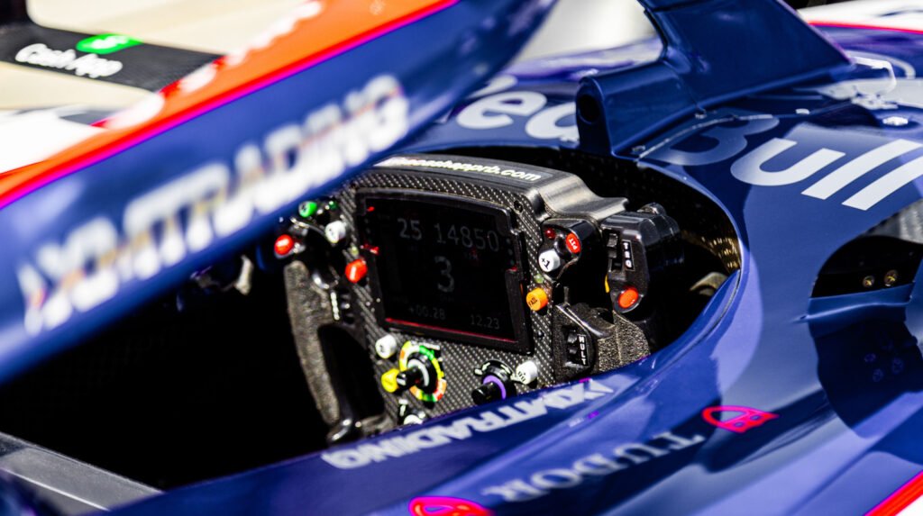 Here's What All Those Buttons On An F1 Steering Wheel Do