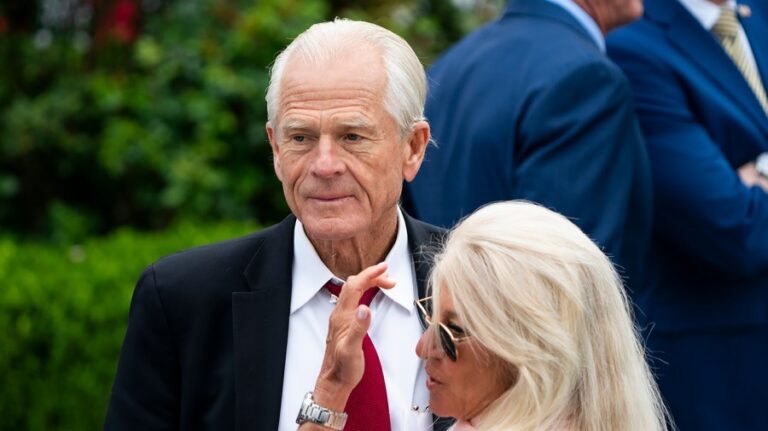 Navarro touts 'Trumpnomics' in rant against Powell, Federal Reserve