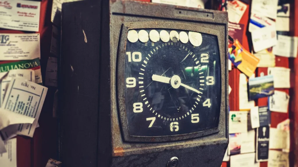 The 9–5 schedule might be hurting your team’s performance