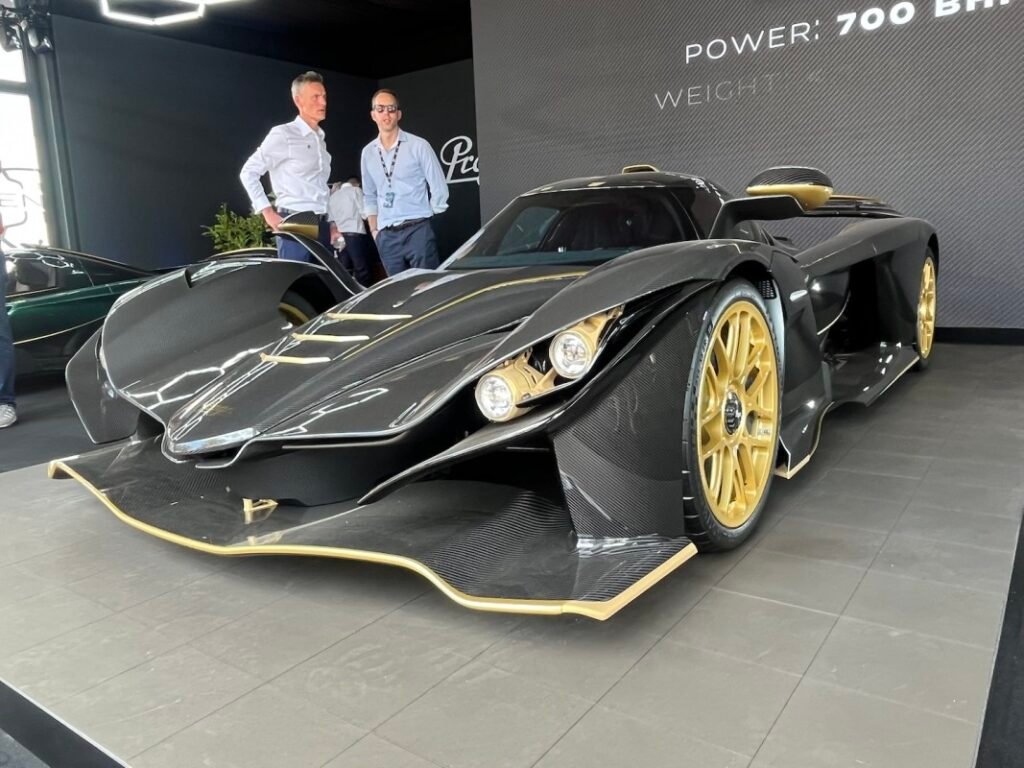 Rare Praga Bohema Appears in Naked Carbon, Set for American Shores