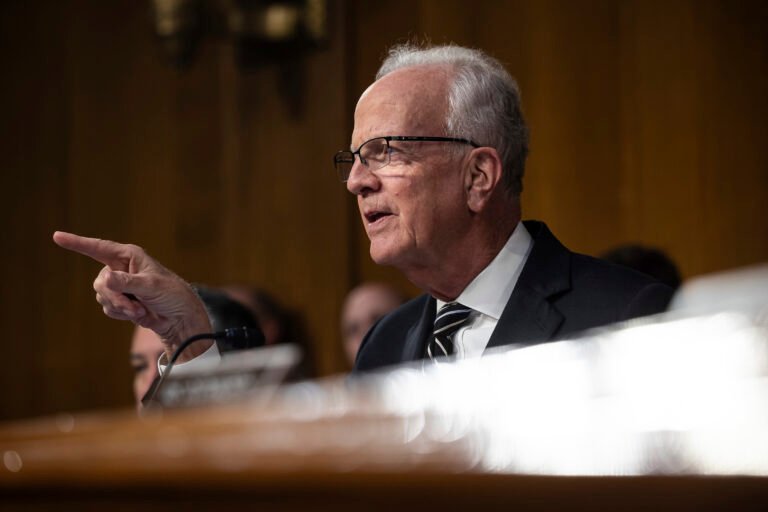 Republican senator says hiring freeze resulted in key meteorologist vacancies