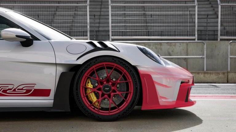 This Porsche Patent May Show Us The New Front End Of The 911