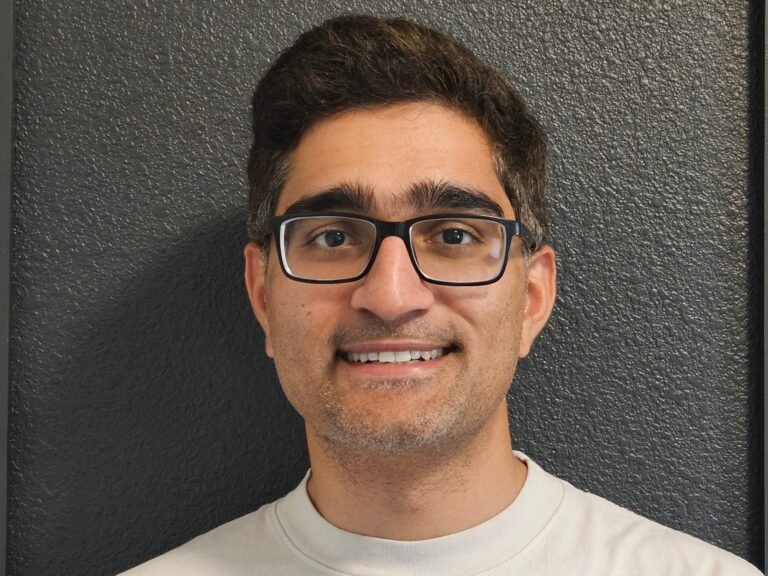 I'm a software engineer who spent nearly 7 years at Twitter before joining OpenAI. Here's how I got hired and why I love it.