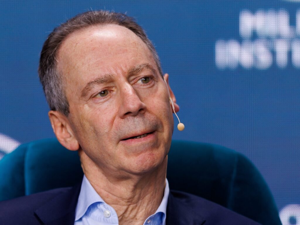 Centerbridge's cofounder says Wall Street is missing great hires