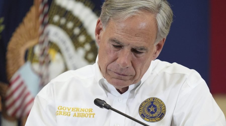 Abbott signs GOP's redrawn Texas map