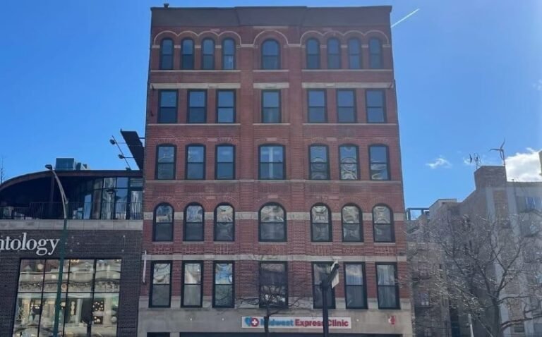 River North Loft Offices Trade to International Buyer