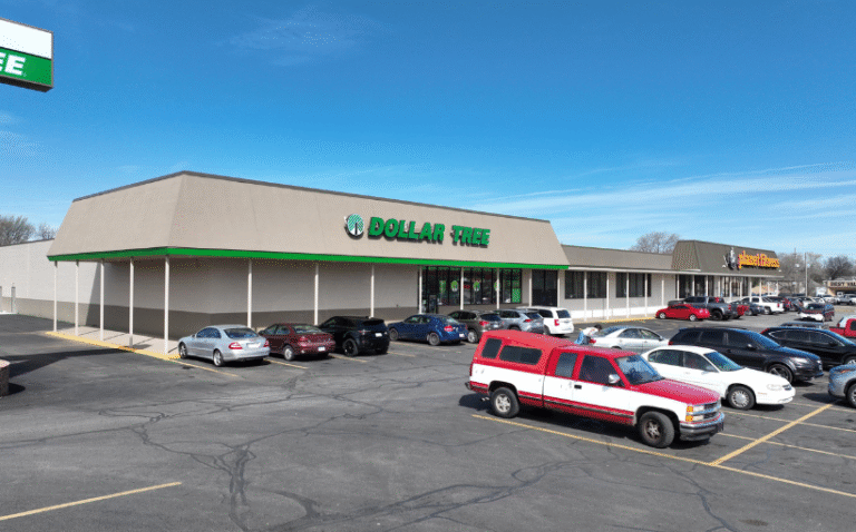 Four-Suite Retail Strip in Kansas Changes Hands