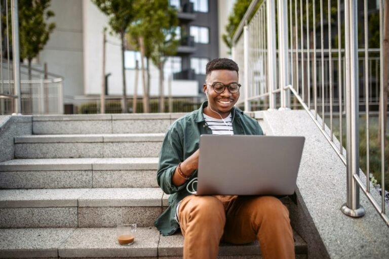 Introducing Coursera’s new course preview experience: A more meaningful way to start learning