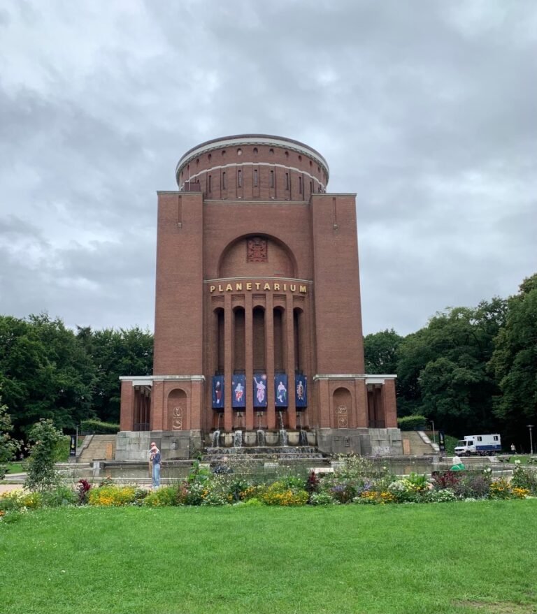 Connecting the Heavens and Earth Through Art