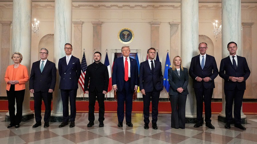 Trump, Ukraine prod Putin in hunt for dealĀ