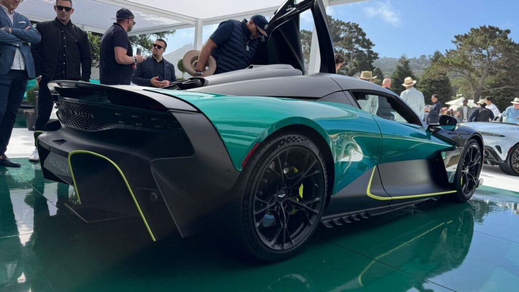 Aston Martin's Chief Designer Wants To Bring Back The Bulldog, And He Could Use Valhalla To Do It