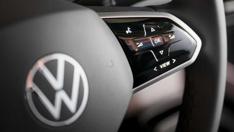 VW Owners Are Suing Because They Hate Capacitive Touch Buttons So Much