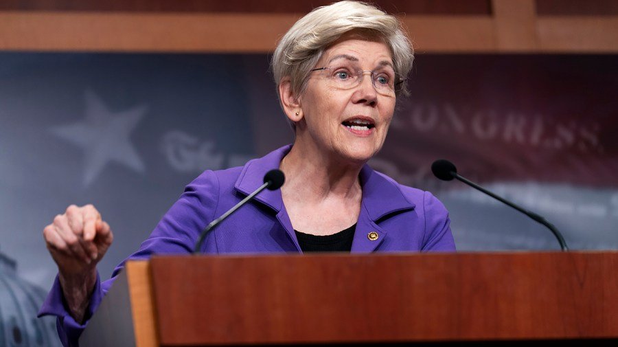 Warren: Trump 'trying to make the Fed the bad guys'