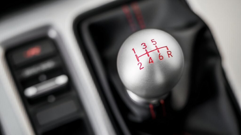 6-Speed Manual Transmission Explained: Why Six Is The Perfect Number