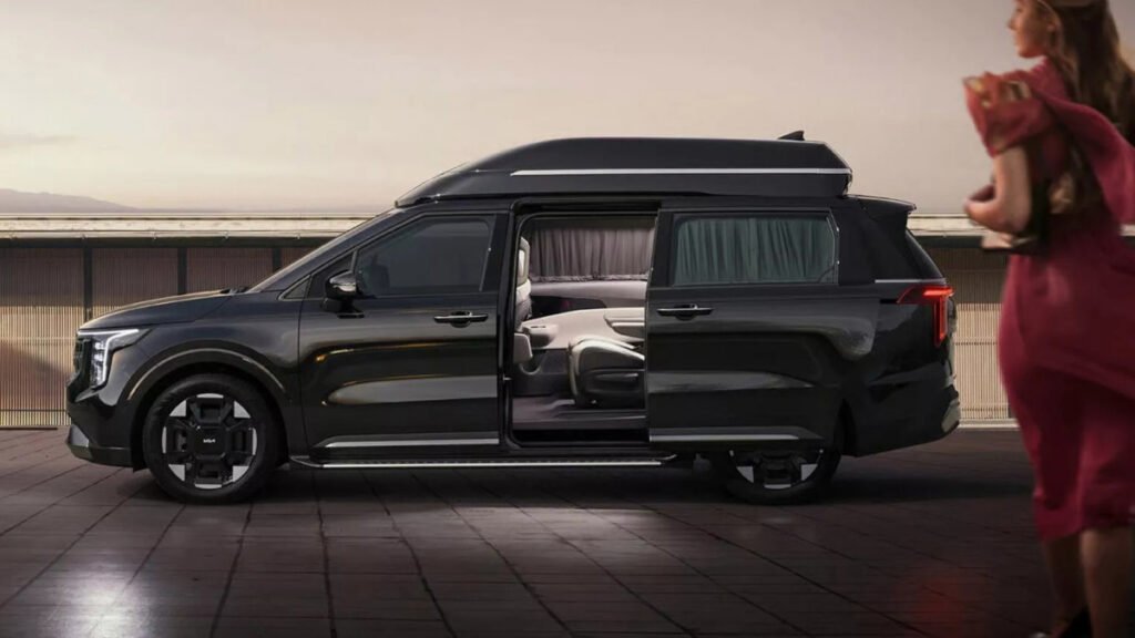 The 2026 Kia Carnival Hi Limousine Is Basically a Private Jet on Wheels
