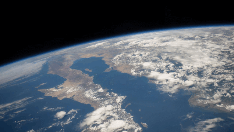 Rising CO2 and Climate Change Reorganize Global Terrestrial Carbon Cycling