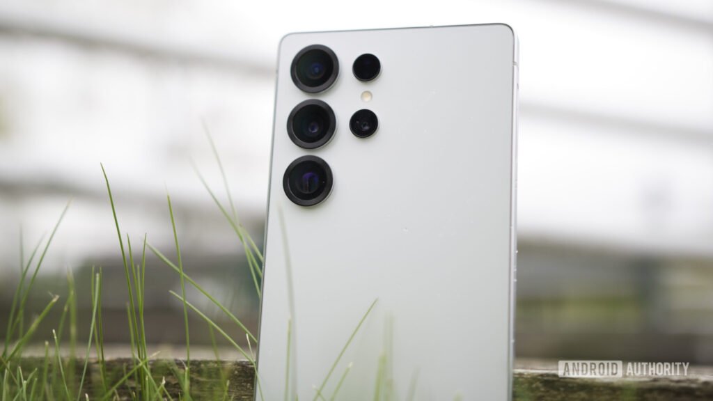 Galaxy S26 series camera leak shows a worrying trend for Samsung’s flagship phones