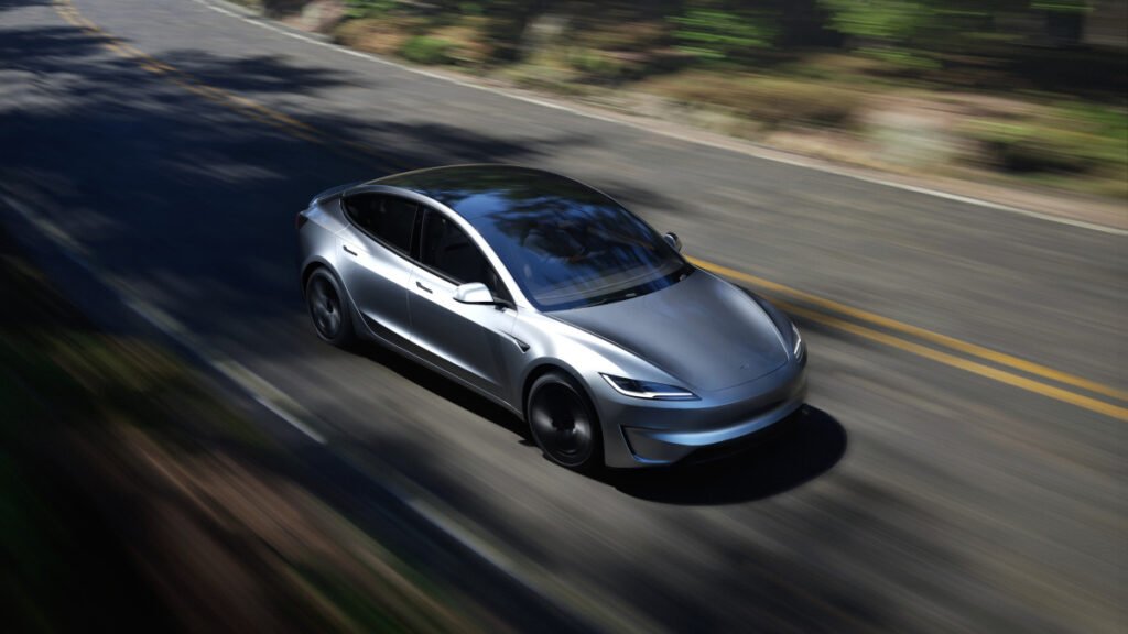 Tesla Just Changed How It Punishes Inattentive Drivers