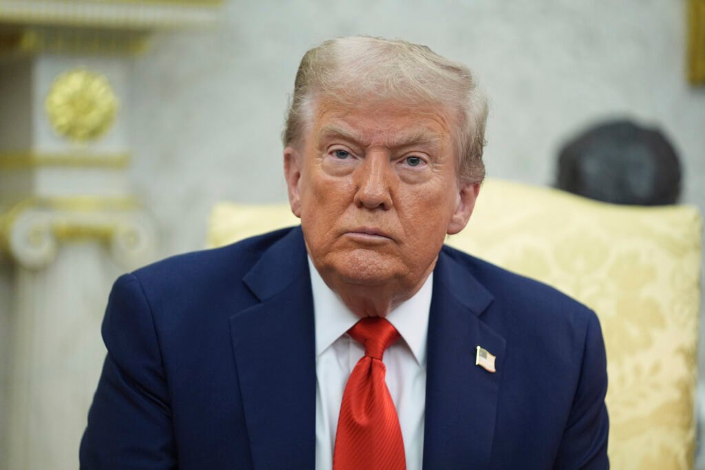 White House gives Congress a midterm pitch: focus on tax cuts and follow 2024 playbook