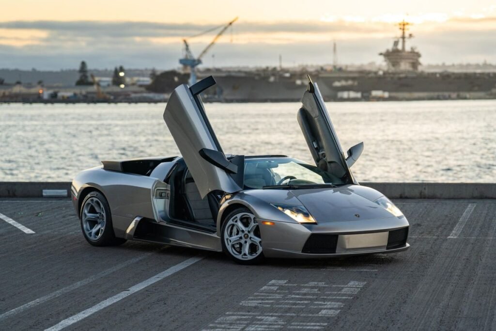 Manual-Swapped 2006 Lamborghini Murciélago Roadster For Sale With 19,900 Miles