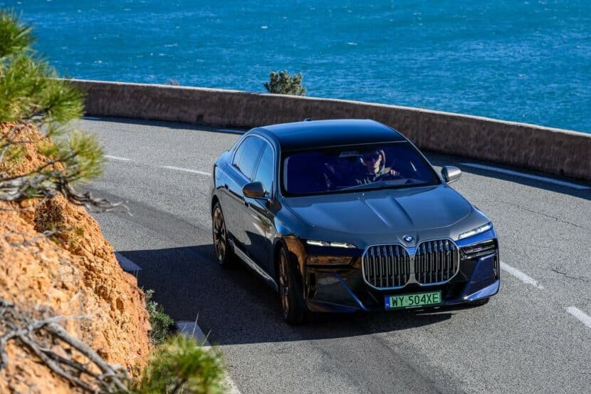 Stuck Between Flights? United Airlines Now Drives You in a BMW i7 Instead
