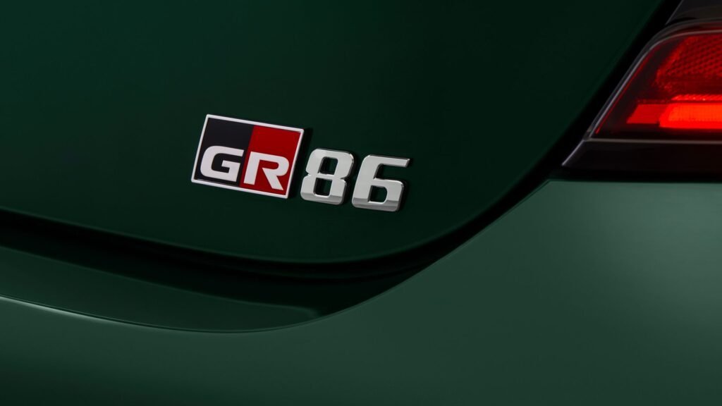 GR86 vs. GT86: Toyota Sports Cars Compared