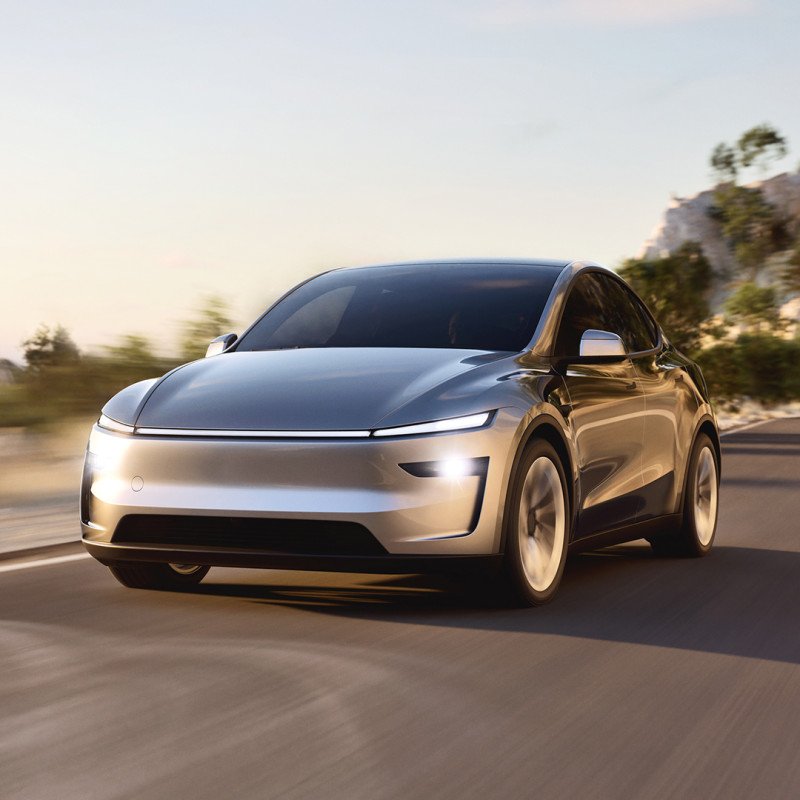 Tesla Rolls Out Massive FSD Update That Mirrors Your Driving Style