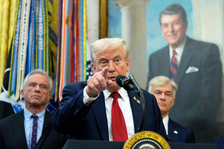Trump, Vought to meet over planned federal cuts, firings amid shutdown