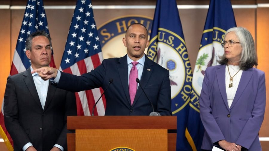 Watch live: House Democrats speak on Day 8 of government shutdown