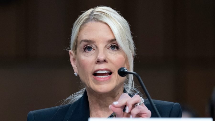 Senate Democrat: Bondi campaign contribution accusation 'simply isn't true'