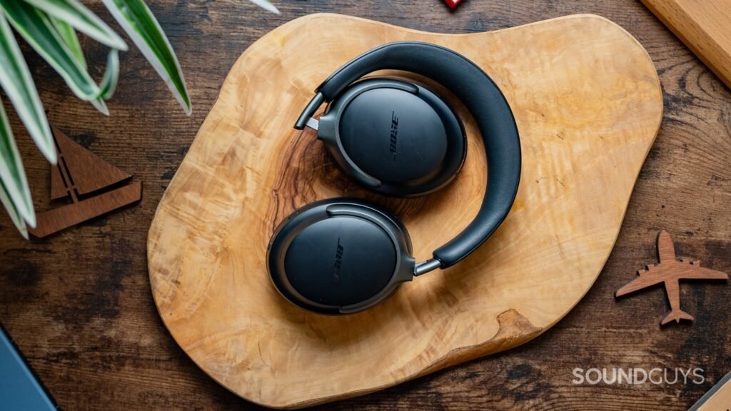 Save $100 on the Bose QuietComfort Ultra, amazing ANC headphones