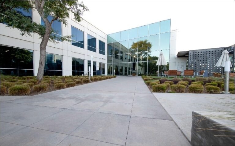 Drawbridge Acquires Costa Mesa Office Campus, Leases it to Anduril