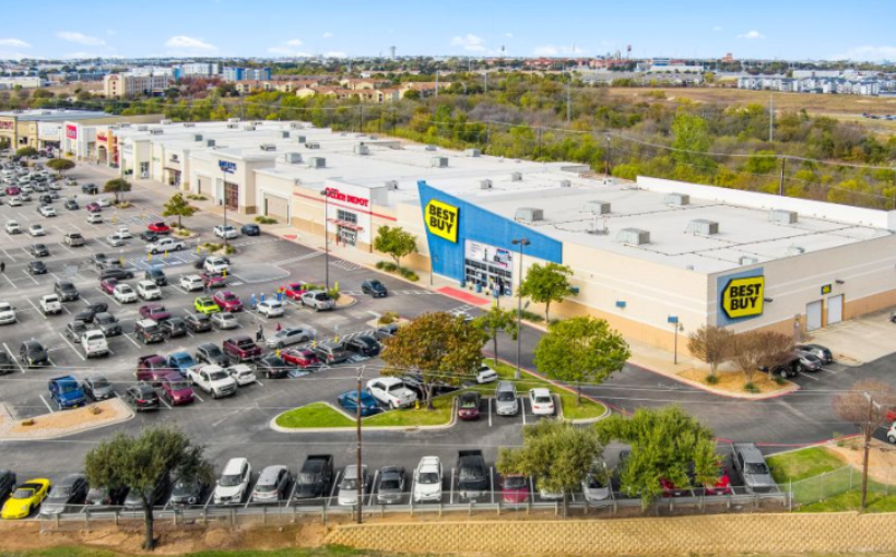181K-SF Waco Power Center Trades Hands