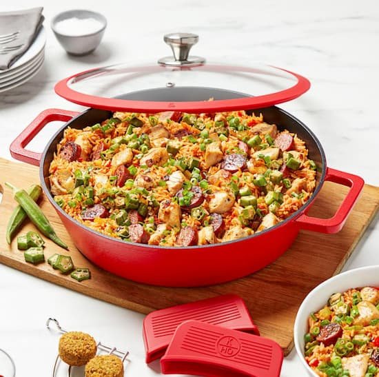 *HOT* Kitchen HQ 4.5-Quart Cast Iron Pan just $34.95 shipped!