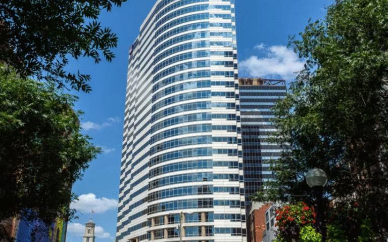 Nashville Highrise Loses Biggest Tenant, Up for Sale