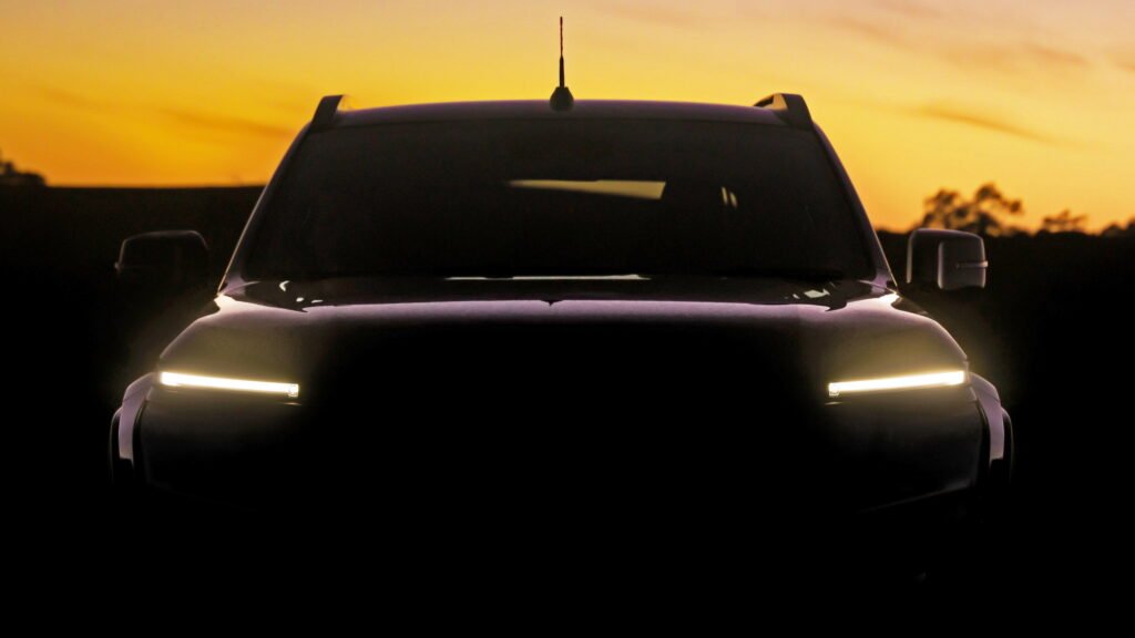 New Nissan Navara Finally Gets A Debut Date