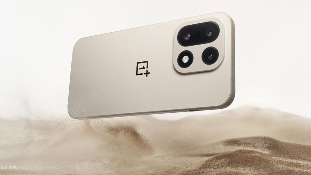 OnePlus wants you to believe that the OnePlus 15’s display is all upgrade, no downgrade