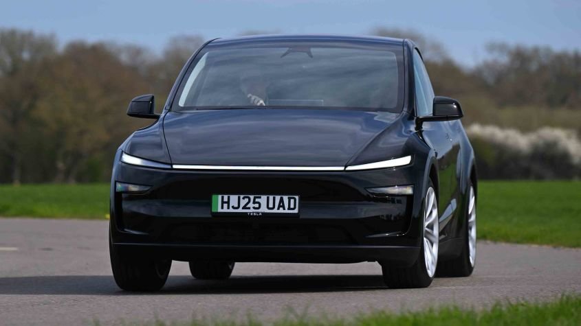 Record month for EV sales, but critics say the Electric Car Grant isn’t working