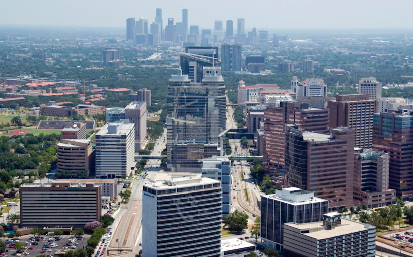 Pinecroft Inks Refi for 11-Asset Texas Healthcare Portfolio