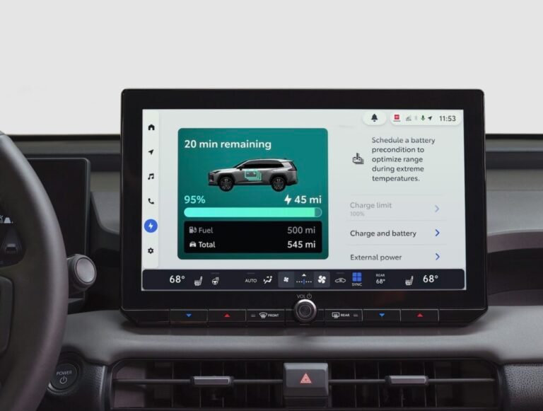 2026 Toyota RAV4 Debuts Next-Gen Multimedia System with 5G and Built-In Dashcam